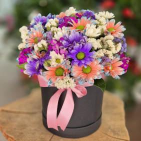  Antalya  Flower Delivery Colorful Chrysanthemums in a Box-FLA74